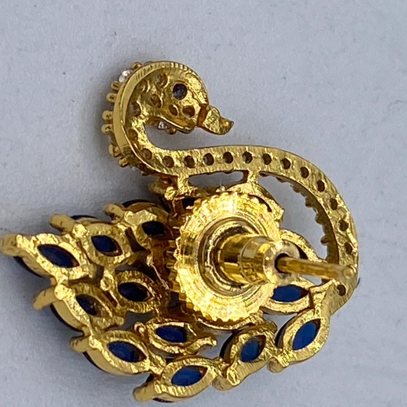 Elegant Gold and Blue Sapphire Color Rhinestone Swan Brooch/Pin/Stick Pin Small - Picture 2 of 7